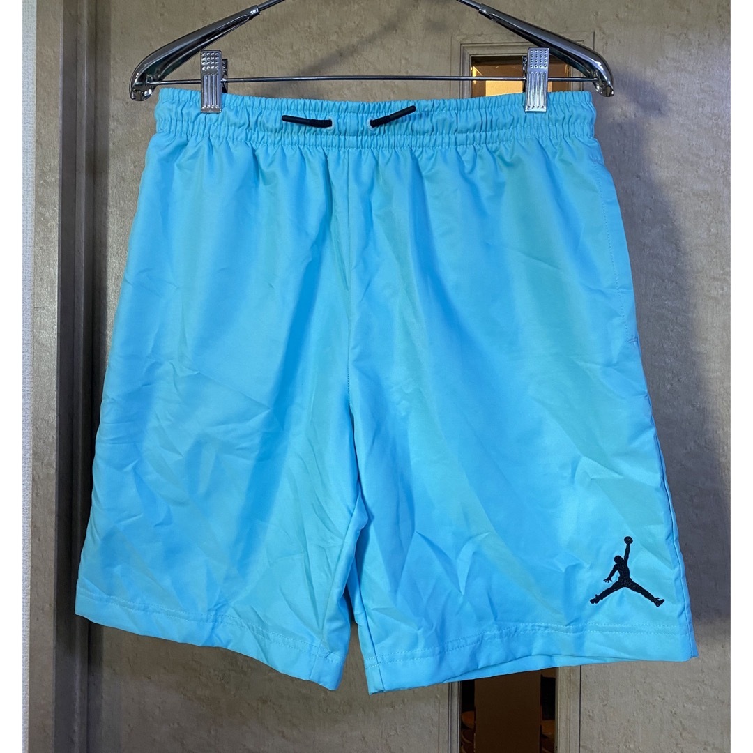 NIKE(ナイキ)のNIKE ナイキ ジョーダン ハーフパンツ ジュニア ウーブン SHORT キッズ/ベビー/マタニティのキッズ服男の子用(90cm~)(パンツ/スパッツ)の商品写真