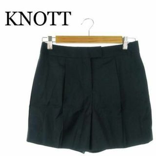 ノット(KNOT)のノット ショートパンツ センタープレス サイドタック 紺 230501AH6A(ショートパンツ)