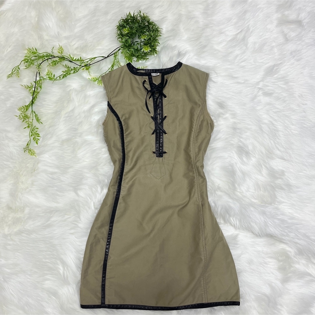 CELINE - CELINE セリーヌ ワンピース VOGUE ヴォーグ搭載 CELINE - CELINE セリーヌ ワンピース VOGUE ヴォーグ搭載