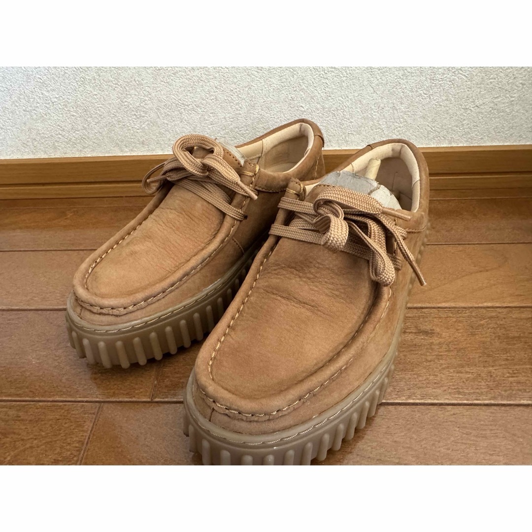 Clarks(クラークス)のトーヒルビー　ワラビー　クラークス レディースの靴/シューズ(スリッポン/モカシン)の商品写真