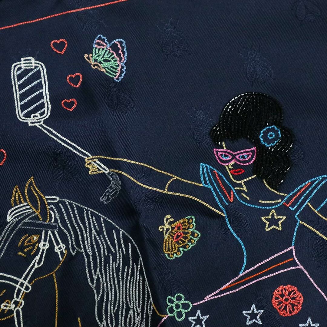 HERMES - エルメス トライアングル 70 カレ HERMES STORY 手刺繍 HERMES - エルメス トライアングル 70 カレ HERMES STORY 手刺繍