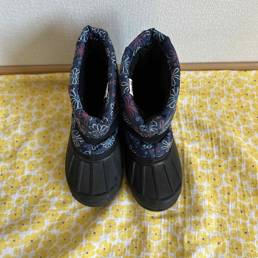 used kids スノーブーツ　size9 キッズ/ベビー/マタニティのキッズ靴/シューズ(15cm~)(アウトドアシューズ)の商品写真