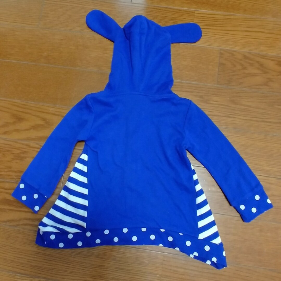 薄手パーカー　95 キッズ/ベビー/マタニティのキッズ服女の子用(90cm~)(ジャケット/上着)の商品写真