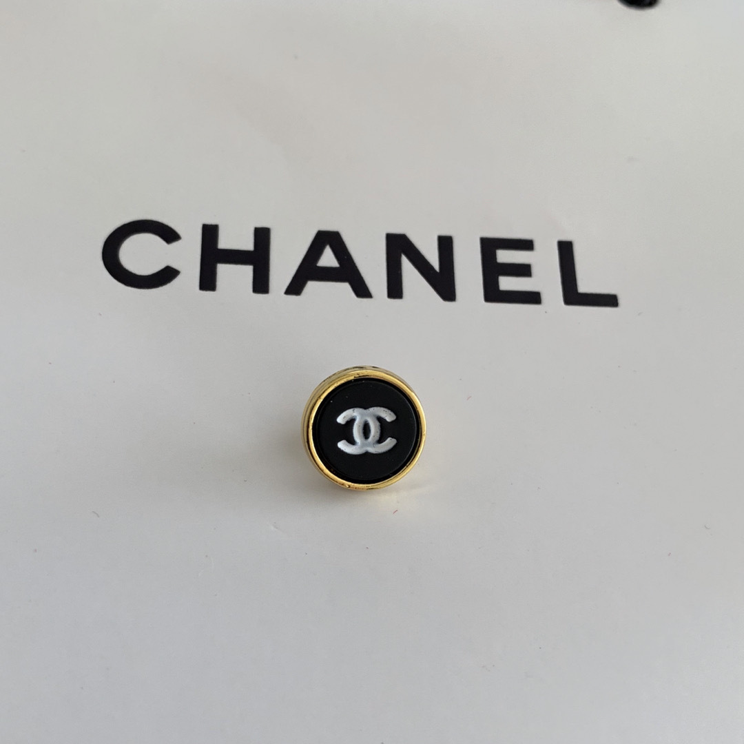 CHANEL(シャネル)のゆきりん19様専用☆リクエスト4点 ハンドメイドの素材/材料(各種パーツ)の商品写真