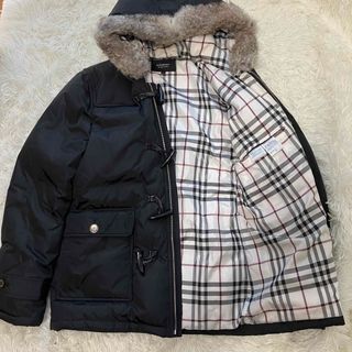 バーバリーブラックレーベル(BURBERRY BLACK LABEL)の大人気完売品　バーバリーブラックレーベル　ダッフルダウン　ノバチェック  XL(ダウンジャケット)