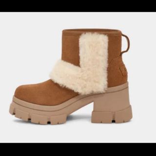 UGG - 【美品】UGG W MICHAELA ミケーラ ショートブーツ ベージュ23.0