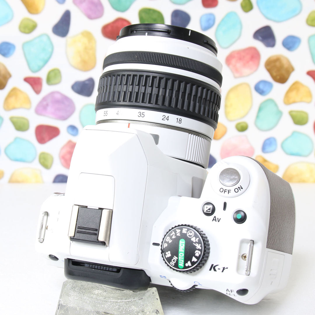 PENTAX(ペンタックス)の♥︎PENTAX k-r ◇オシャレ一眼 ◇スマホ転送 ◇ホワイト × ブラウン スマホ/家電/カメラのカメラ(デジタル一眼)の商品写真