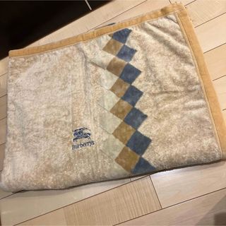 バーバリー(BURBERRY)のBurberry 毛布　ブランケット　ロングサイズ(毛布)