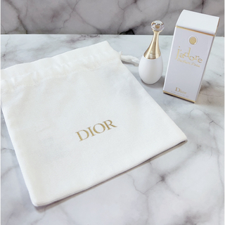 Dior　ジュニア　上品　フラワー刺繍　Tシャツ　トレーナー　お洒落　ポロシャツ状態