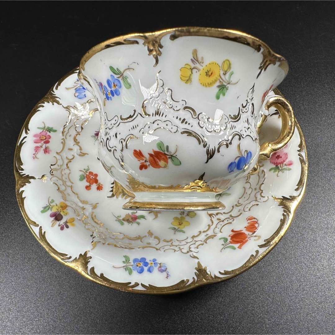 希少 マイセン Bフォーム 金彩 宮廷の小花 モカカップ&ソーサー 希少 マイセン Bフォーム 金彩 宮廷の小花 モカカップ&ソーサー