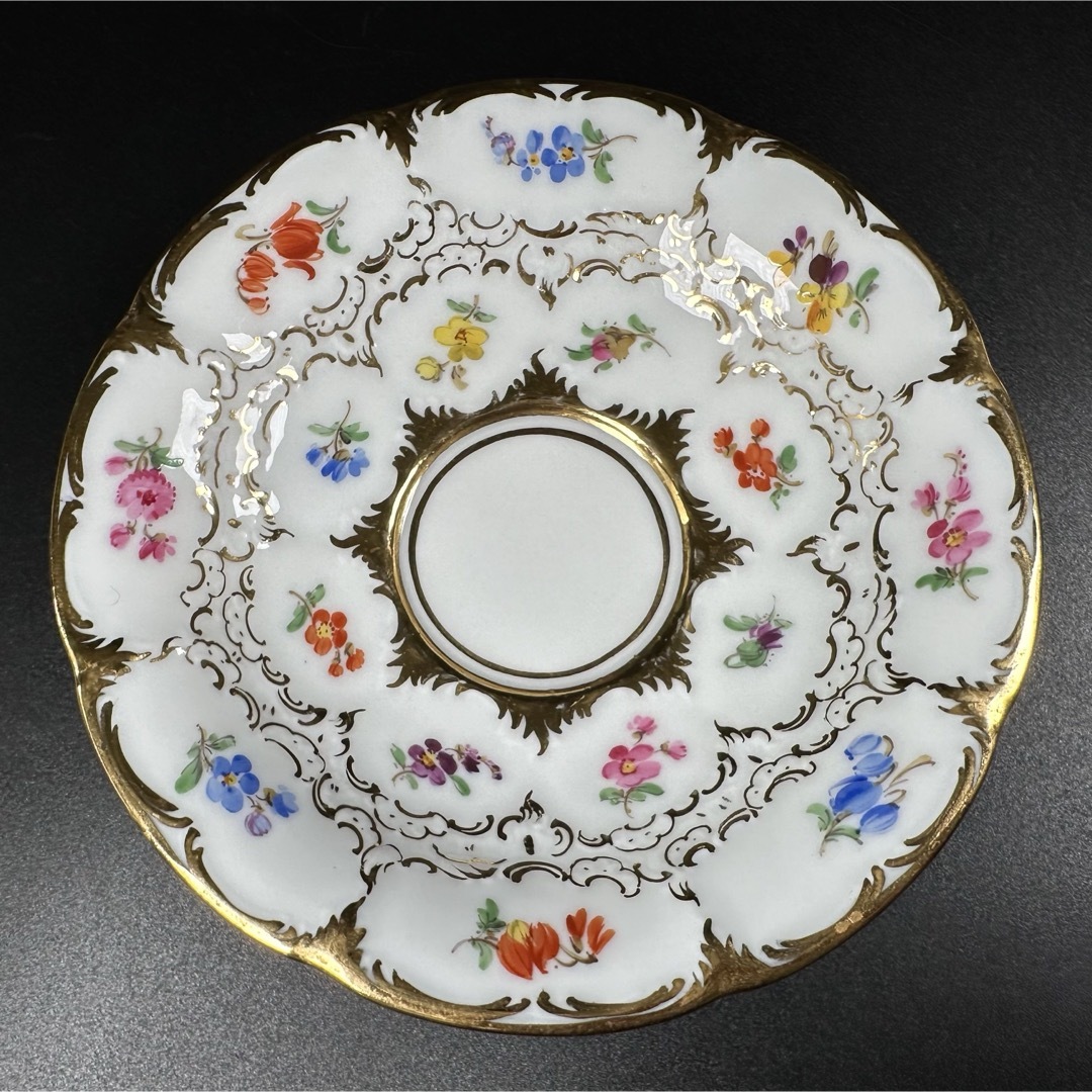 希少 マイセン Bフォーム 金彩 宮廷の小花 モカカップ&ソーサー 希少 マイセン Bフォーム 金彩 宮廷の小花 モカカップ&ソーサー