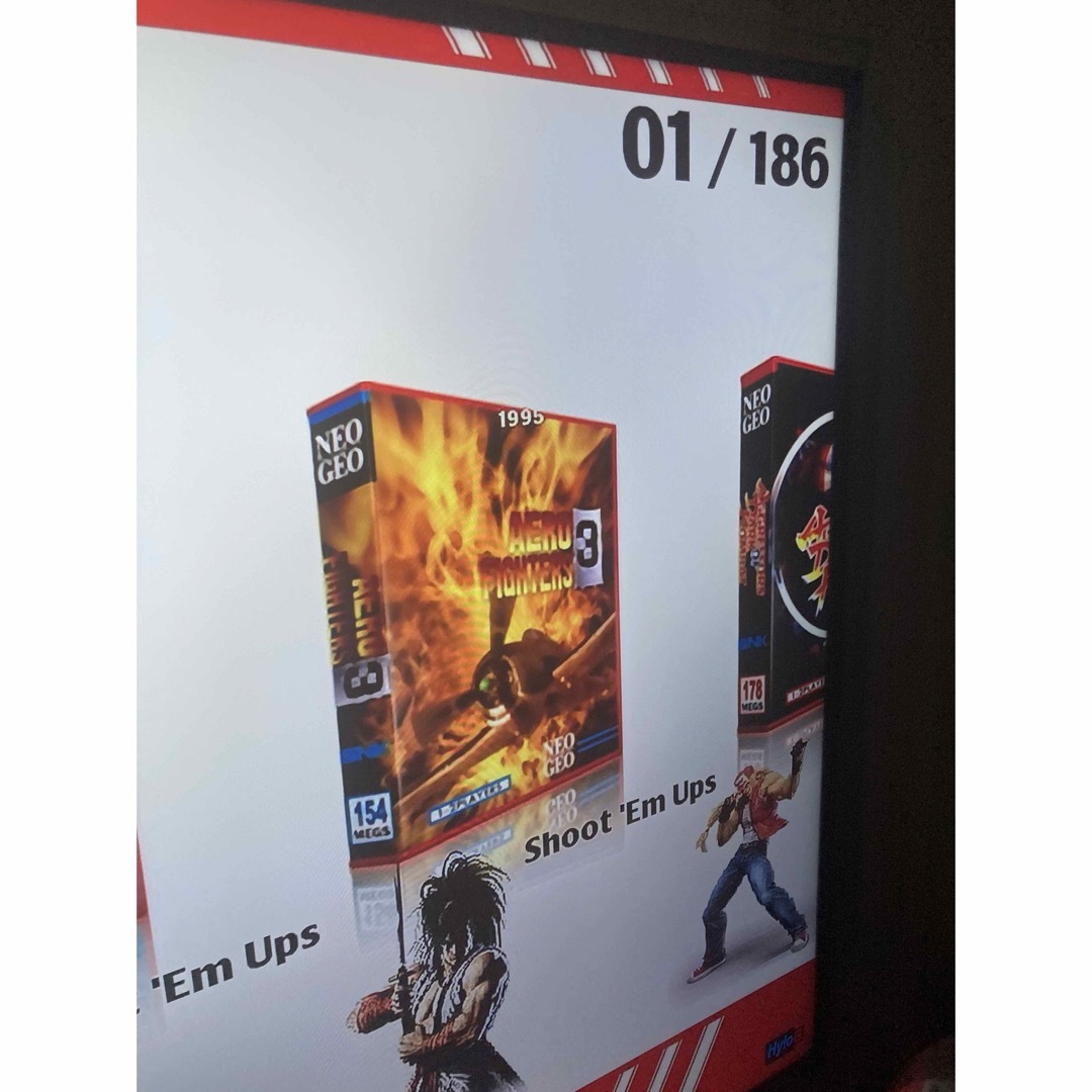 SNK(エスエヌケイ)の新品 NEOGEO ARCADE STICK PRO 三和カスタム エンタメ/ホビーのゲームソフト/ゲーム機本体(家庭用ゲーム機本体)の商品写真