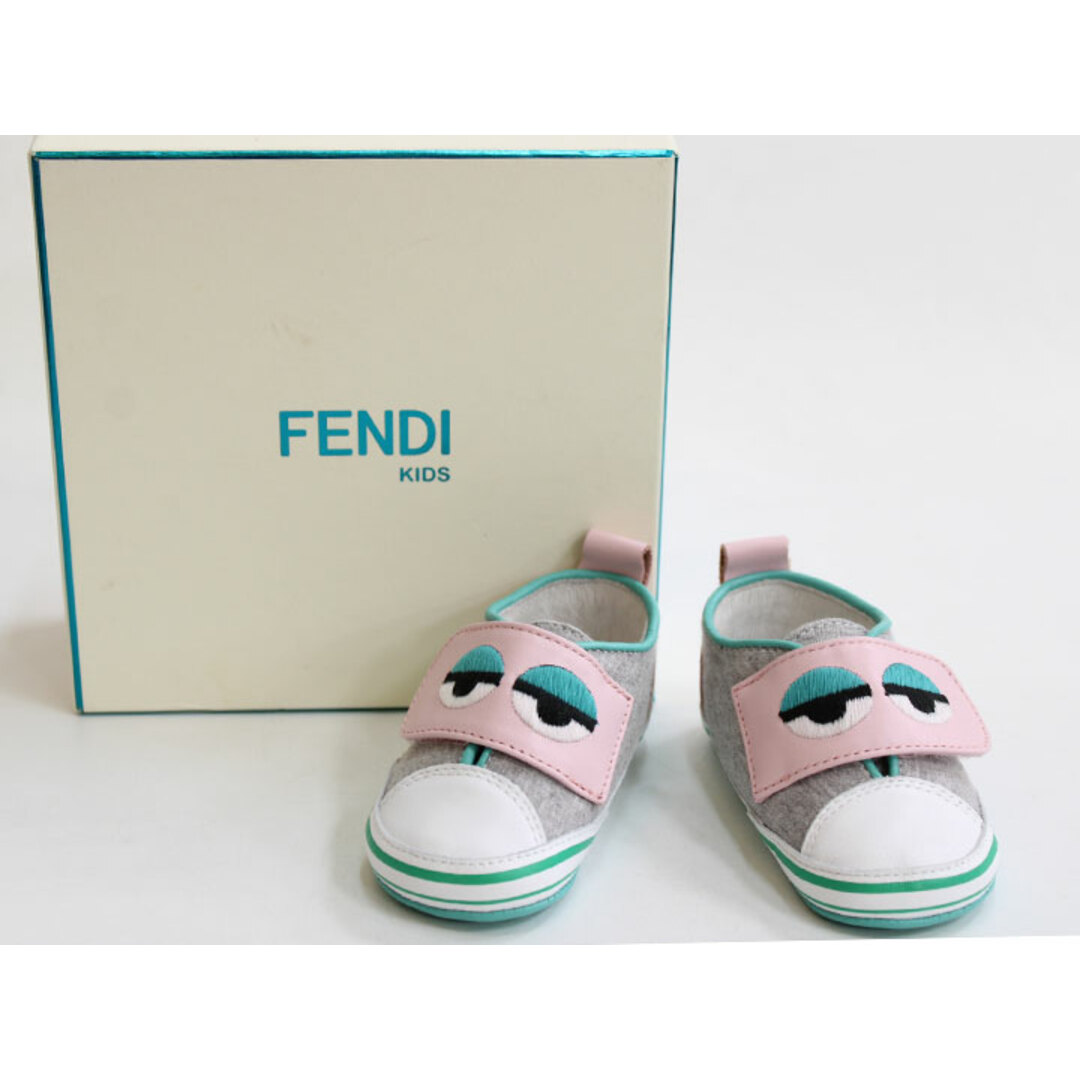 FENDI(フェンディ)の▲フェンディ/FENDI▲10.5cm(18) スニーカー/ベビーシューズ/靴 グレー×ピンク 箱付き【中古】子供 キッズ kids ベビー baby 女の子 春夏秋冬 913032 shoes キッズ/ベビー/マタニティのベビー靴/シューズ(~14cm)(スニーカー)の商品写真