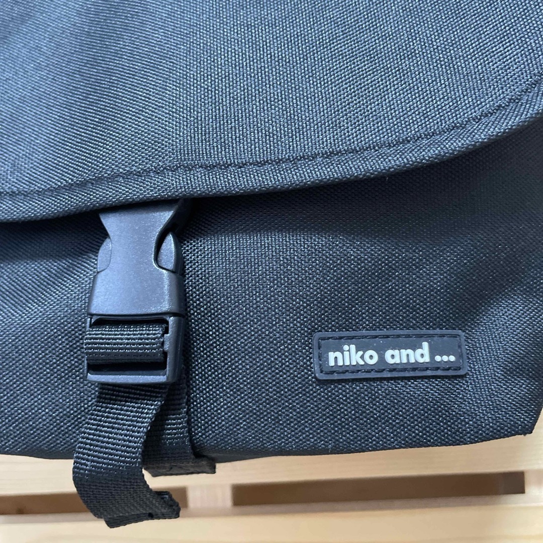 niko and...(ニコアンド)のニコアンド⭐︎ メッセンジャーバック レディースのバッグ(メッセンジャーバッグ)の商品写真