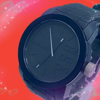 ディーゼル(DIESEL)の《稼動品》　ディーゼル　防水　メンズ腕時計　ブラック文字盤　クォーツ(腕時計(アナログ))