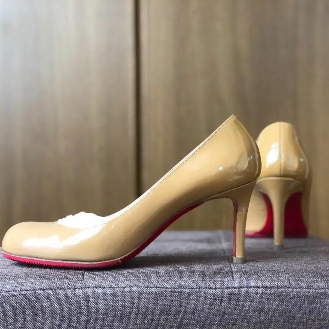 Christian Louboutin(クリスチャンルブタン)のクリスチャンルブタン|EU35.5|22.5㎝|ベージュ|k1062 レディースの靴/シューズ(ハイヒール/パンプス)の商品写真