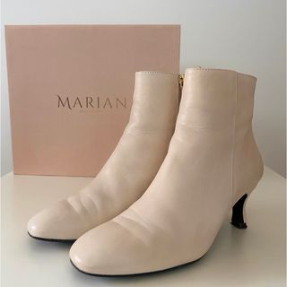 Spick and Span／MARIAN ラウンドトゥショートブーツ