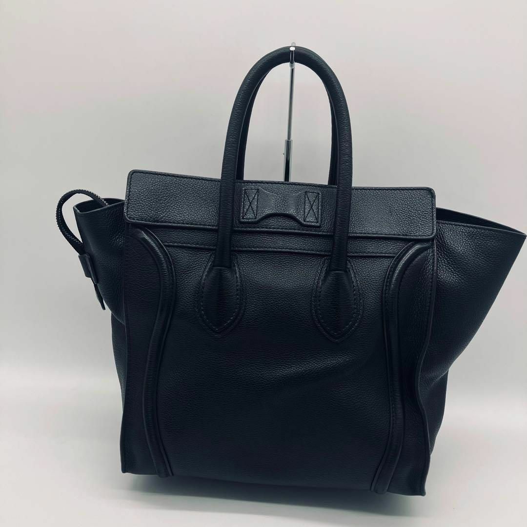 celine(セリーヌ)のセリーヌ CELINE ラゲージ マイクロ ショッパー 黒 675 レディースのバッグ(トートバッグ)の商品写真