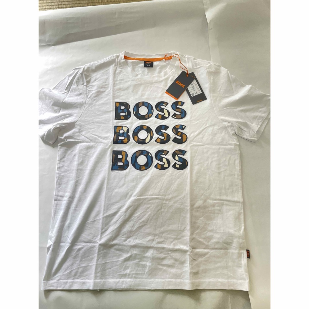 HUGO BOSS(ヒューゴボス)のヒューゴボス　新品未使用　メンズ　tシャツ M メンズのトップス(Tシャツ/カットソー(半袖/袖なし))の商品写真