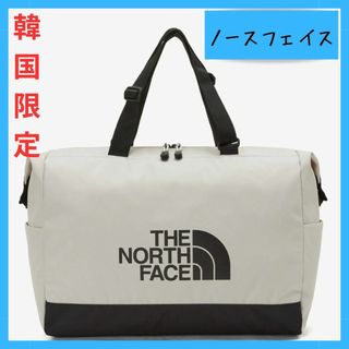 ザノースフェイス(THE NORTH FACE)の大人気！韓国限定　ライトダッフルバッグ　ノースフェイス　ホワイトレーベル(ボストンバッグ)