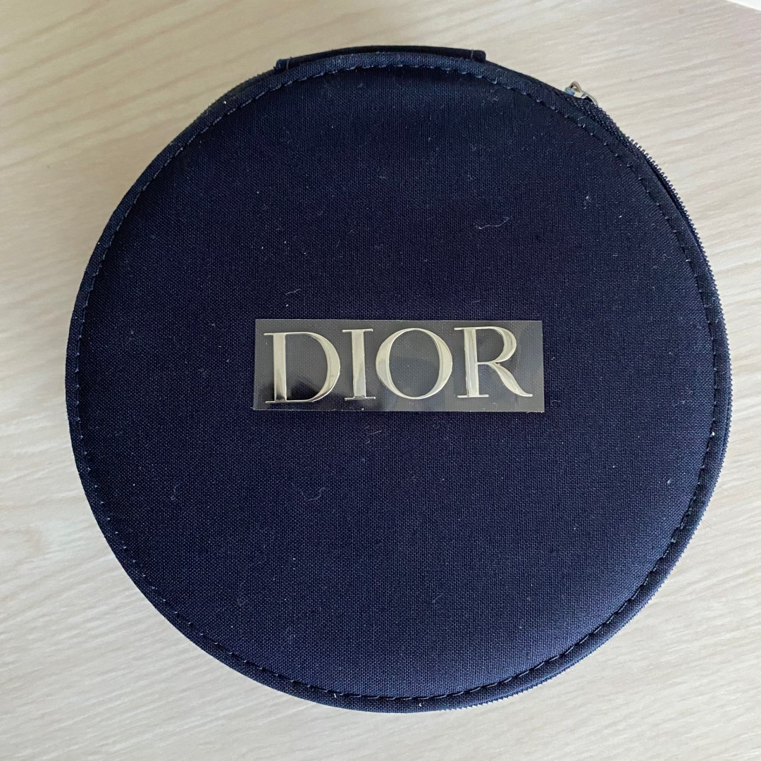 Christian Dior(クリスチャンディオール)のChristian Dior ノベルティ　バニティケース レディースのファッション小物(ポーチ)の商品写真