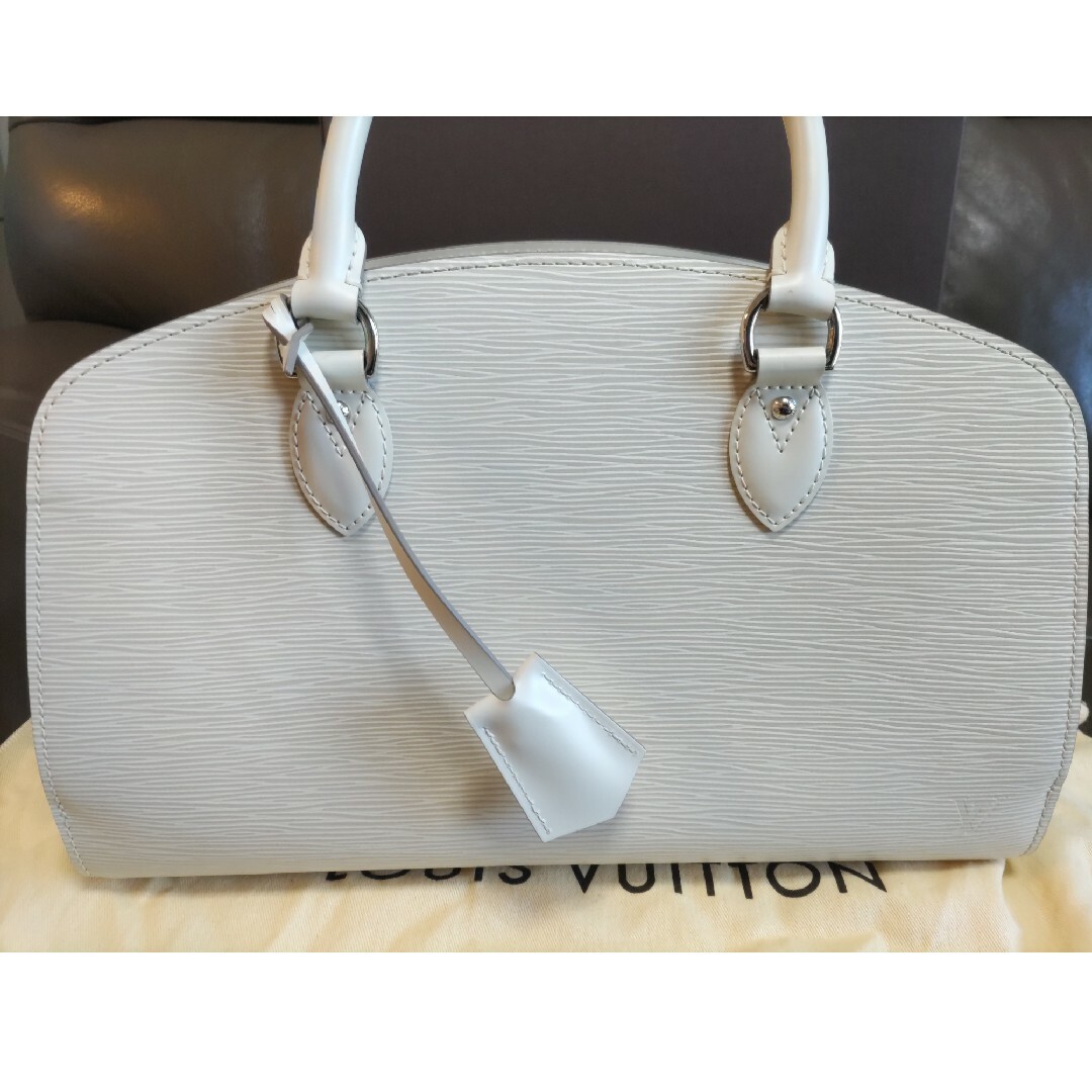 LOUIS VUITTON(ルイヴィトン)の【４月限定値下げ】ルイ・ヴィトン✨ポンヌフ PM✨M5907J レディースのバッグ(ハンドバッグ)の商品写真