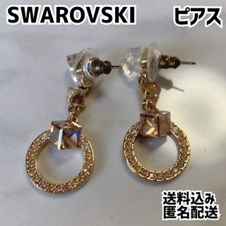 SWAROVSKI - 《美品》SWAROVSKI ピアス Delta V型 エレガント ストーン ...