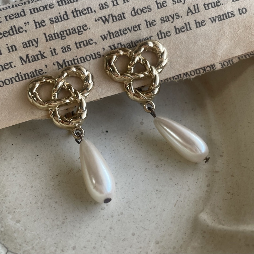 Ameri VINTAGE(アメリヴィンテージ)のvintage earring 7 レディースのアクセサリー(イヤリング)の商品写真