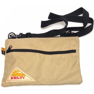 ケルティ(KELTY)のKELTY ケルティ 2402131 ショルダーバッグ サコッシュ カーキ (ショルダーバッグ)