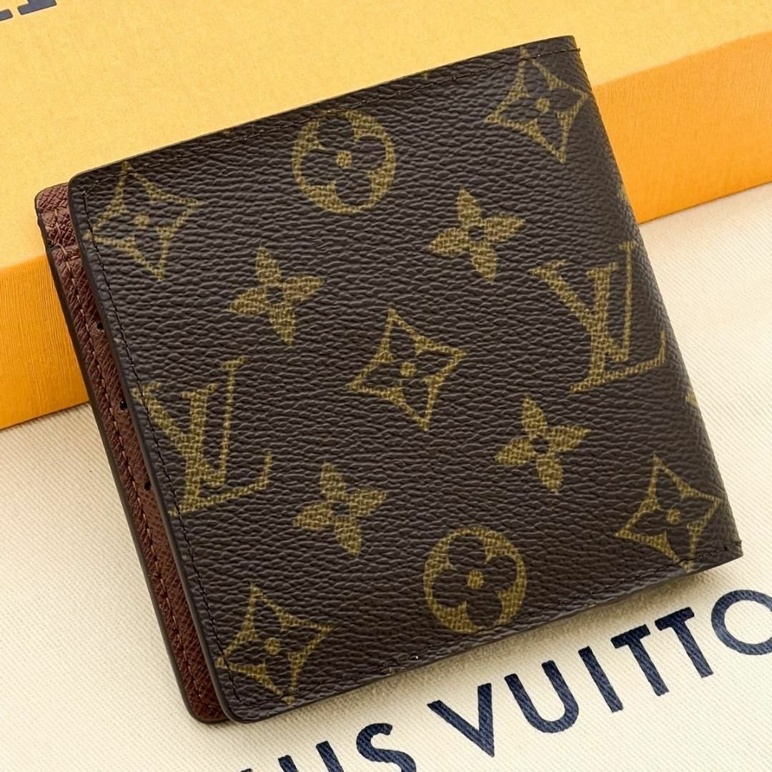 LOUIS VUITTON(ルイヴィトン)の大人気❣ヴィトン モノグラム ポルトフォイユ マルコ 二つ折り 財布 レディースのファッション小物(財布)の商品写真