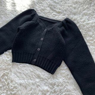 アメリヴィンテージ(Ameri VINTAGE)のアメリ　2WAY PUFF CARDIGAN　ニット　黒　定価約1,5万円(カーディガン)