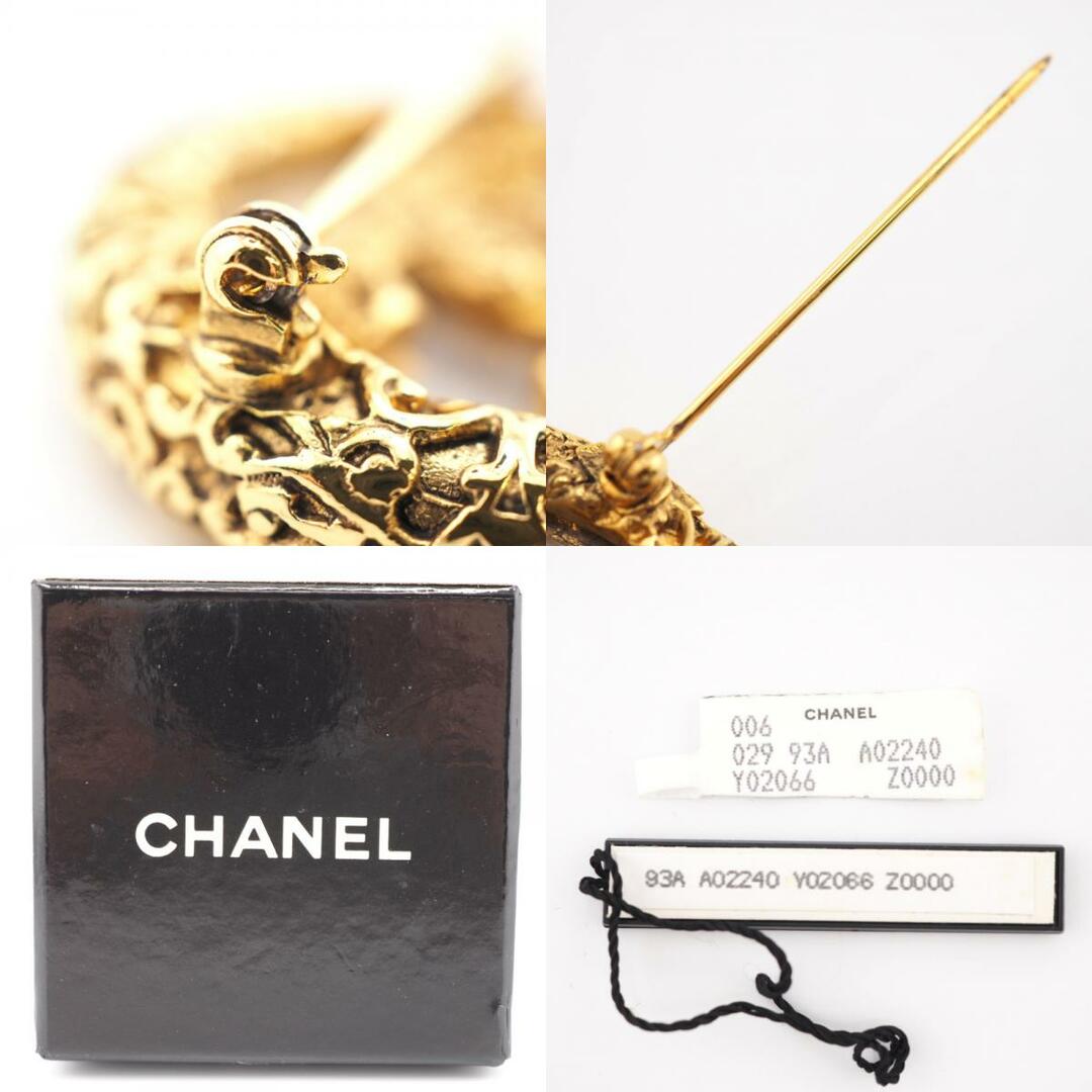 CHANEL(シャネル)のシャネル CHANEL ブローチ
 ココマーク 溶岩 ゴールド レディースのアクセサリー(ブローチ/コサージュ)の商品写真