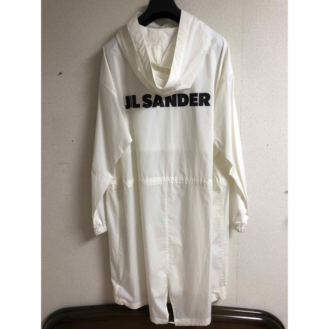 Jil Sander(ジルサンダー)の★新品未使用 タグ付き★ ジルサンダー  バックロゴプリント　モッズコート メンズのジャケット/アウター(モッズコート)の商品写真