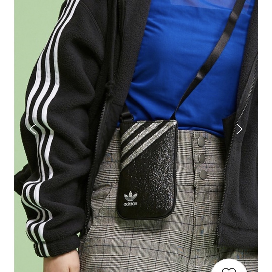 Originals（adidas）(オリジナルス)の【風海様専用】adidas スマホポーチ ショルダーバッグ レディースのバッグ(ショルダーバッグ)の商品写真