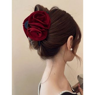 ザラ(ZARA)のサテン ヘアアレンジ 結婚式 入学式 卒業式 ヘアピン ヘアクリップ バラ 花 (バレッタ/ヘアクリップ)