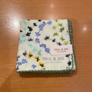 ポールアンドジョー(PAUL & JOE)のPAUL＆JOEミニガーゼハンカチグリーン(ハンカチ)