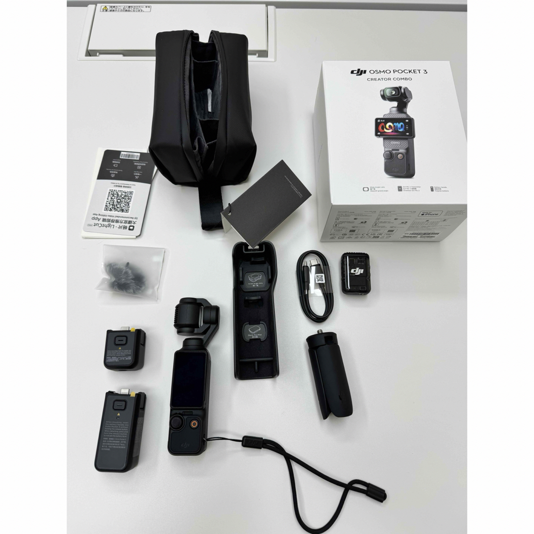 DJI Osmo Pocket 3 クリエイター コンボ 美品 カメラ DJI Osmo Pocket 3 クリエイター コンボ 美品 カメラ