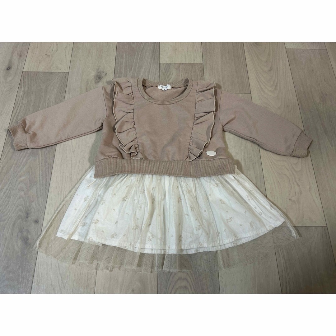 ワンピース　チュールスカート　90 ベージュ キッズ/ベビー/マタニティのキッズ服女の子用(90cm~)(ワンピース)の商品写真