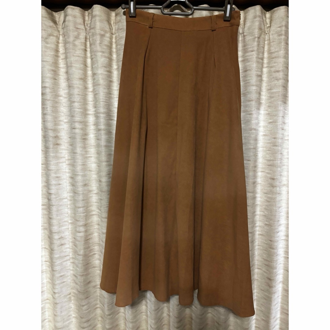 しまむら(シマムラ)のスエードロングスカート レディースのスカート(ロングスカート)の商品写真