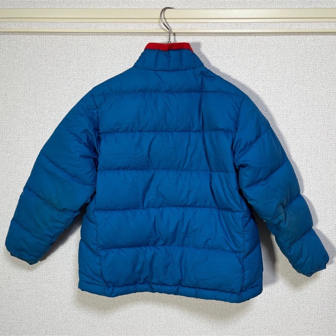 patagonia(パタゴニア)の【パタゴニア】ダウンジャケット　ワンポイント　ブルー　キッズ子供　グース1J キッズ/ベビー/マタニティのキッズ服男の子用(90cm~)(ジャケット/上着)の商品写真