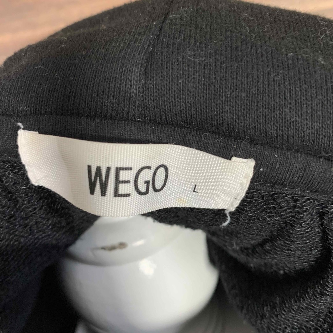 WEGO(ウィゴー)のWEGO ウィゴー パーカー 上着  Lサイズ 黒 ブラック ロゴ プリント メンズのトップス(パーカー)の商品写真