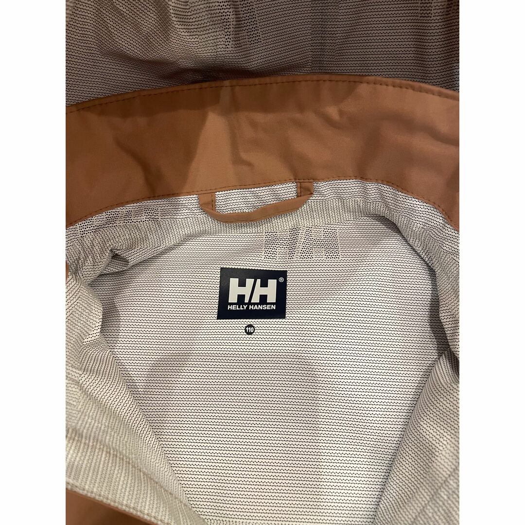 HELLY HANSEN(ヘリーハンセン)のヘリーハンセン　防水ジャケット　110 キッズ/ベビー/マタニティのキッズ服女の子用(90cm~)(ジャケット/上着)の商品写真