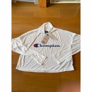 チャンピオン(Champion)の「新品」モックネック☆薄手トップス☆チャンピオン(カットソー(長袖/七分))