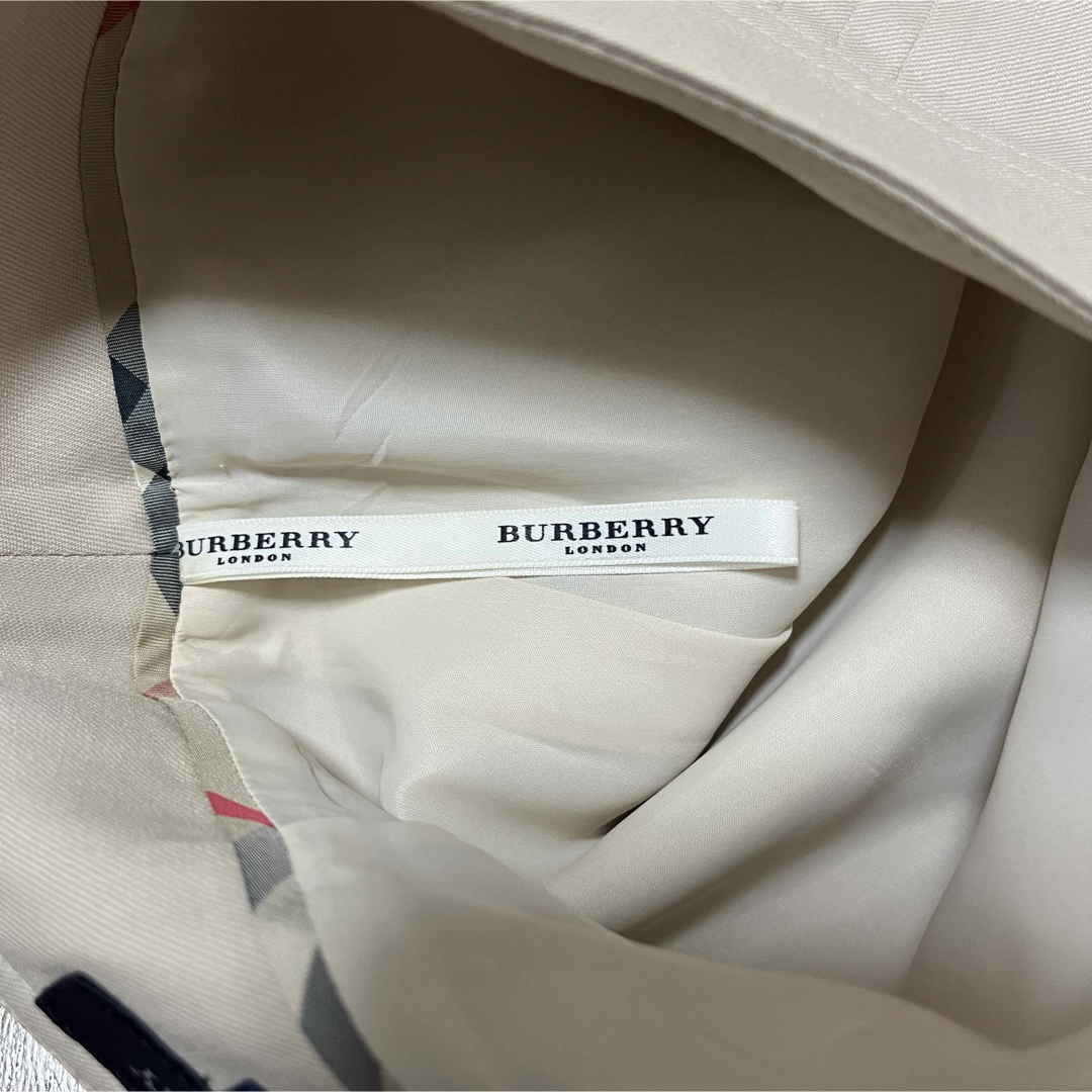 BURBERRY(バーバリー)のバーバリーロンドン　プリーツスカート　膝丈　ウール 100% レディースのスカート(ひざ丈スカート)の商品写真