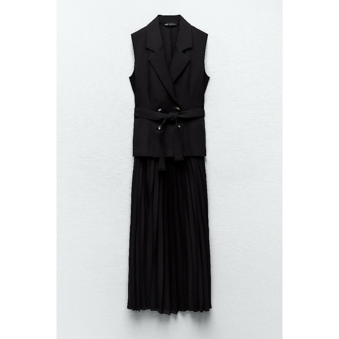 ZARA - ZARA プリーツ ベストワンピース Mサイズ ブラックの通販 ZARA - ZARA プリーツ ベストワンピース Mサイズ ブラックの通販