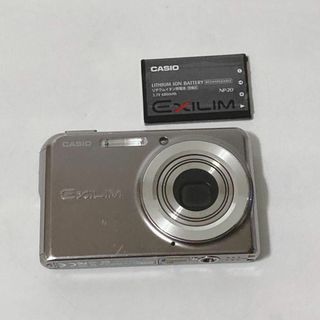 CASIO - CASIO EXILIM EX-ZR800の通販 by ふぁぐりー's shop｜カシオ