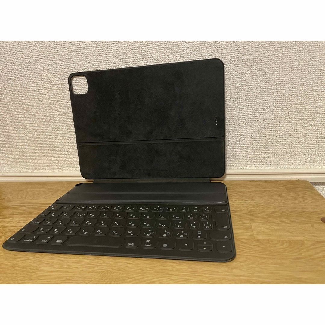 Apple(アップル)の【値下げ】iPad Pro Smart Keyboard Folio 11インチ スマホ/家電/カメラのスマホアクセサリー(iPadケース)の商品写真