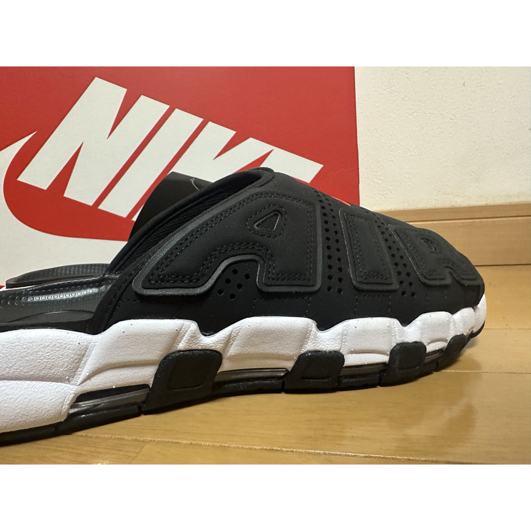 NIKE(ナイキ)の【新品未使用】NIKE moreuptempo slide(30cm) メンズの靴/シューズ(サンダル)の商品写真