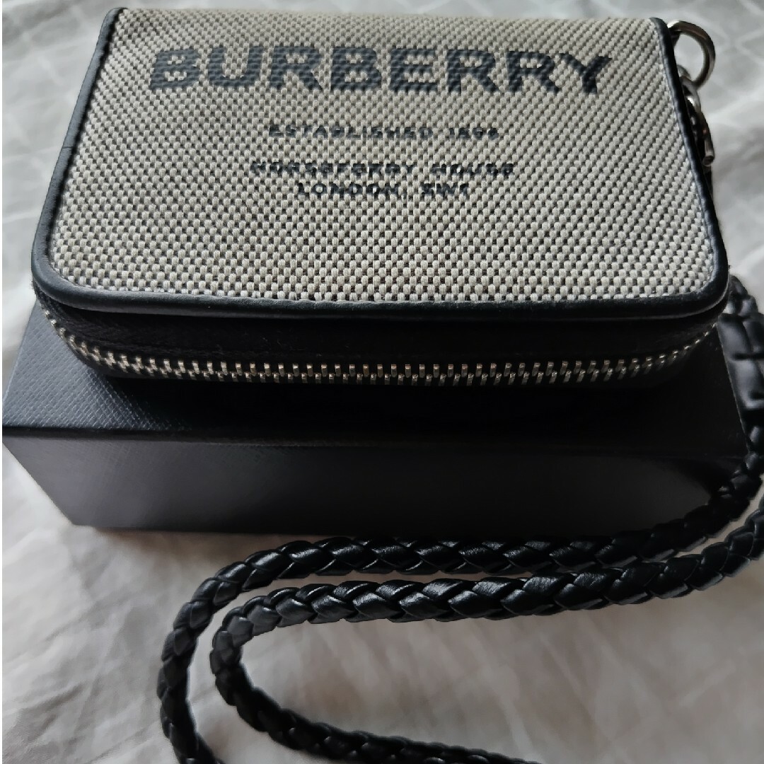 BURBERRY(バーバリー)のBURBERRY　ホースフェリー　コンパクトウォレット　財布　コインケースカード メンズのファッション小物(折り財布)の商品写真