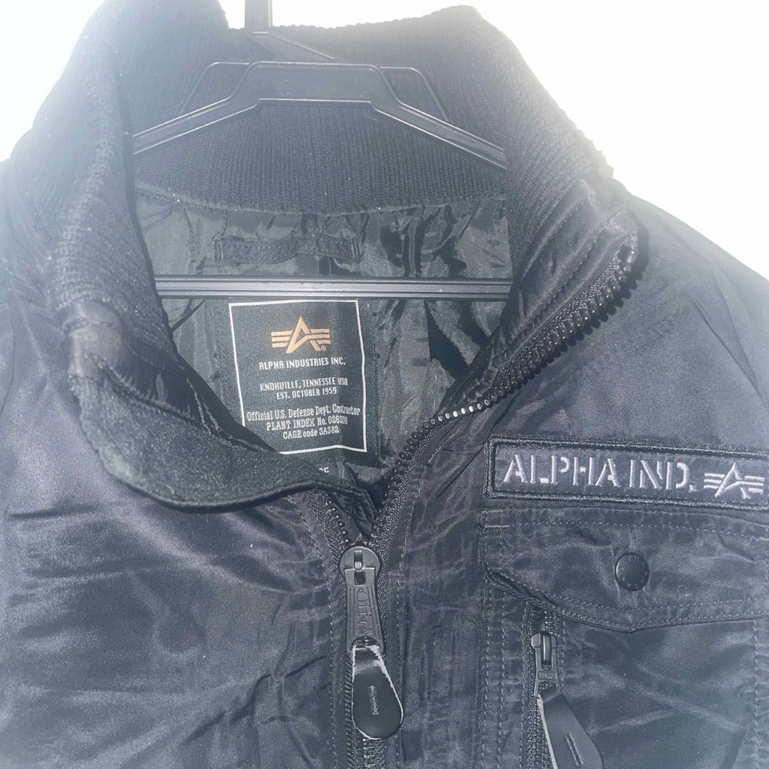 ALPHA INDUSTRIES(アルファインダストリーズ)の　ALPHAINDアルファインダストリーズ 　MA-1 フライトジャケット メンズのジャケット/アウター(フライトジャケット)の商品写真